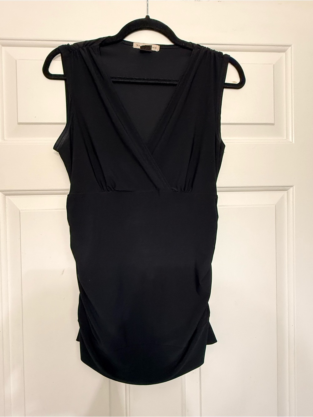 Susan Lawrence Sleeveless Surplice Blouse – Size Medium - Picture 2 of 4